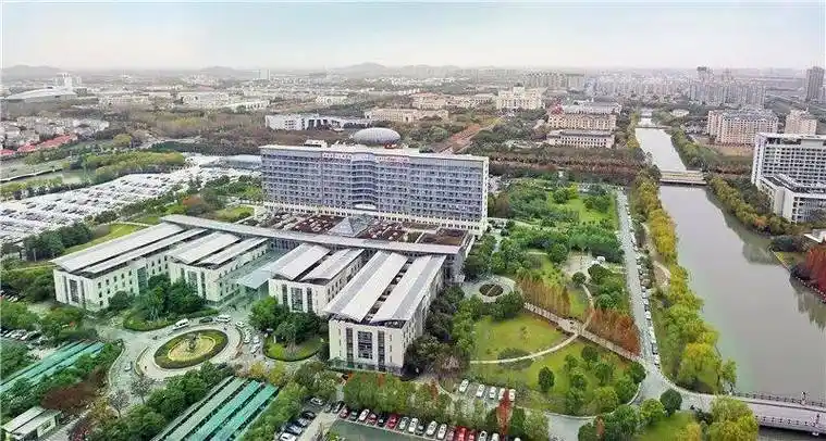 松江洞泾华发海上都荟楼盘详情华发海上都荟房价户型容积率小区环境