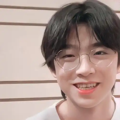 【张嘉元】可爱鬼头像