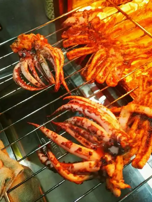 青岛特色小吃烤鱿鱼