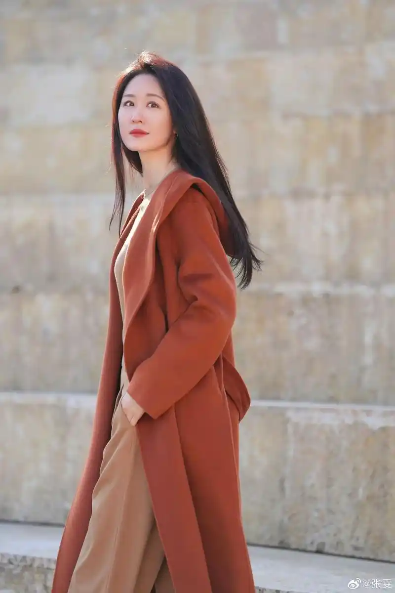 明星张雯图片分享 - 抖音