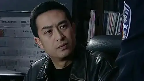 林荫刚成为公安局长,就遇上对手了,亲属关系的案子不好办!