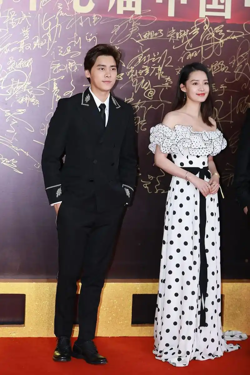 李易峰和李沁是怎么回事呢?