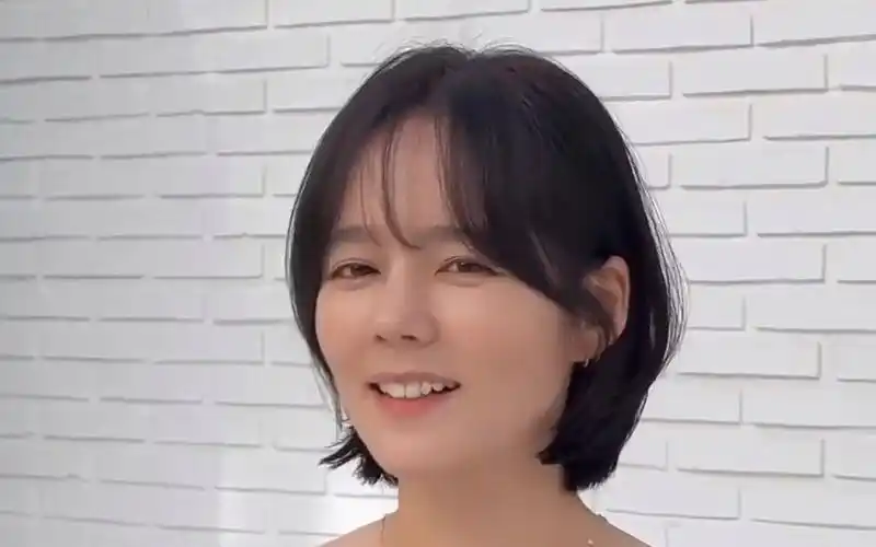 【韩佳人】时隔15年再度剪短发的韩佳人!