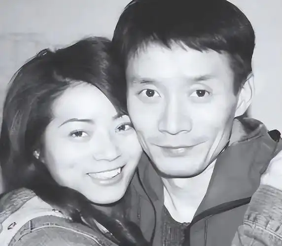 演员田小洁当过汽修工28岁考中戏离婚后娶江珊他凭啥