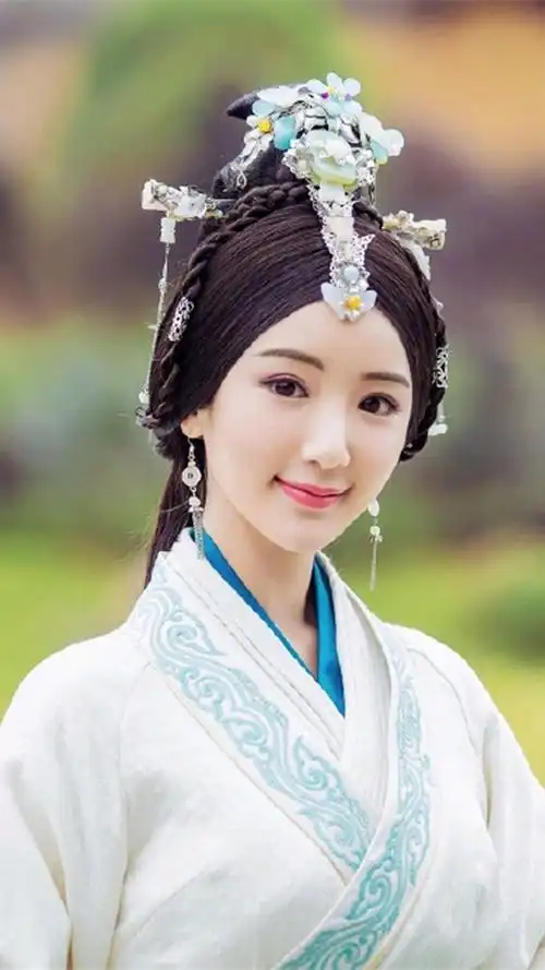 霍去病毛晓彤古装剧照