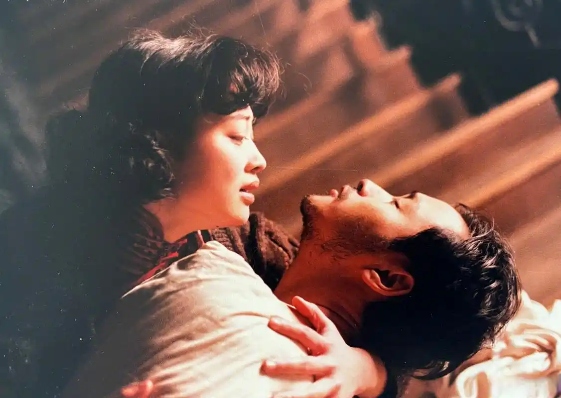 你好秋秋,我是梅婷.