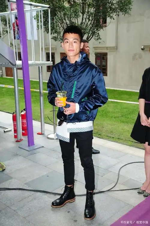 欧豪:星途坦荡,硬汉之路