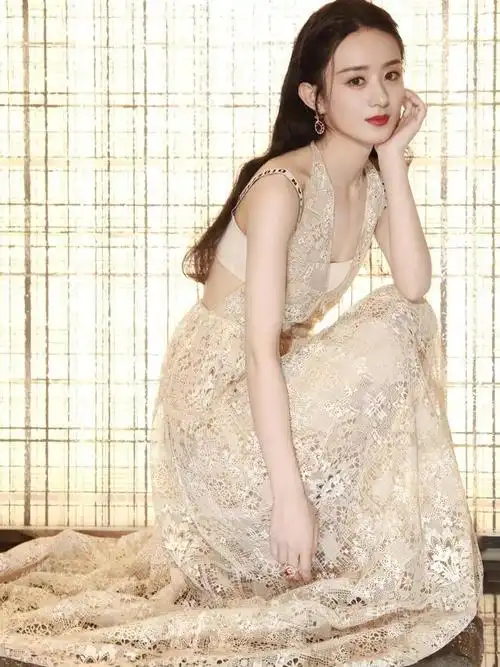 赵丽颖仙气十足