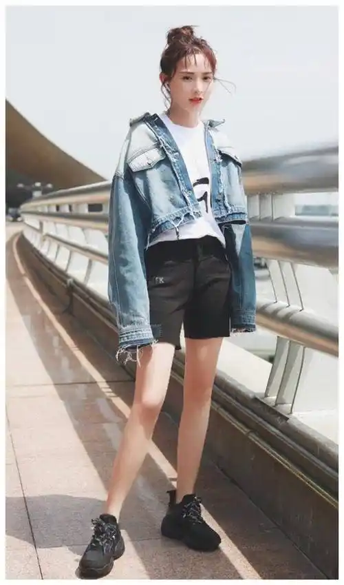 才1米58,穿单车裤却有1米长的腿,比例我好嫉妒_冯小兰_自行车_身高