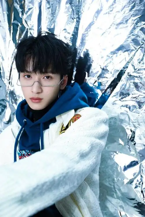 时代少年团严浩翔优质欧式双眼皮