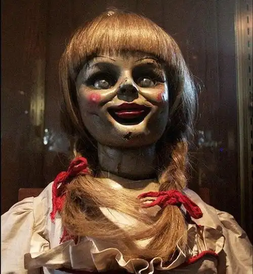 美国夫妇建鬼屋研究鬼魂60余年组图