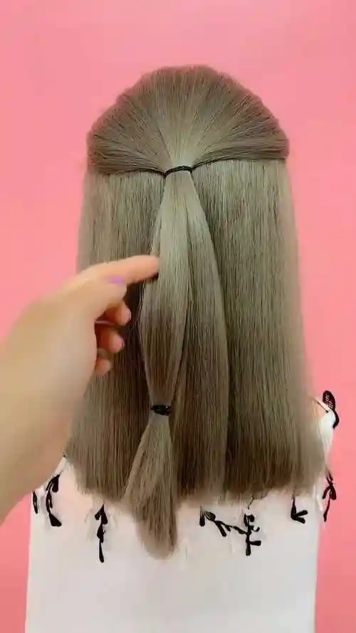 头发这样扎非常漂亮,简单易学,手残党都能学会!