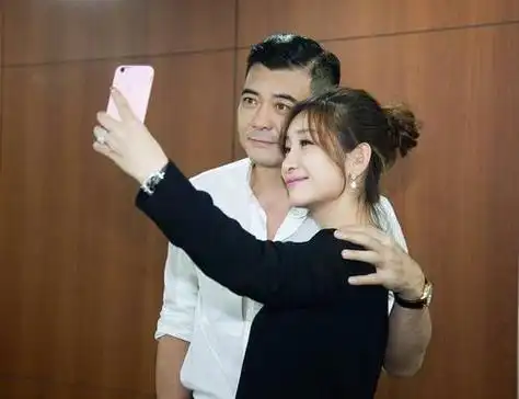 唐静为啥和王新军离婚原因揭秘 王新军和前妻唐静儿子多大了