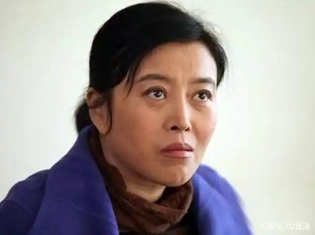 丁嘉丽演技超凡脱俗 个人经历却一言难尽 丁嘉丽:女人一定要自爱