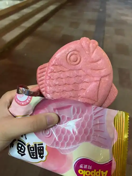 鲷鱼烧冰淇淋白桃味