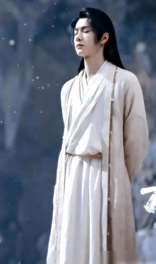 《有匪》君子即将杀青,王一博黑白衣造型颜值太高,你爱了吗?