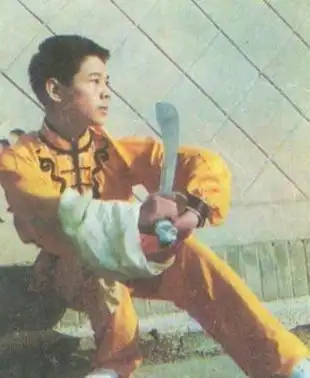 组图:李连杰童年习武照片曝光 功夫巨星初长成