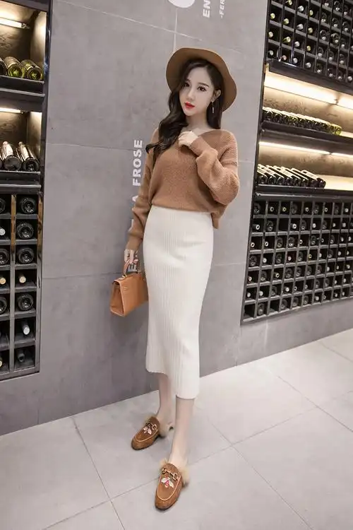 上衣选择毛衣,卫衣都可以的,外套就更好搭了,不易出错的款 冬季搭配一