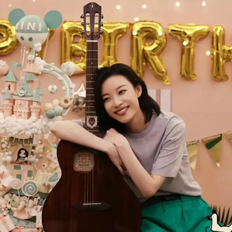 倪妮 #头像女 #水瓶座 你以为你接受的是谁的爱 是一个天 - 抖音