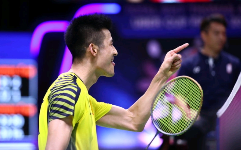 汤杯中日对决就看前两场,谌龙盼自我救赎,林丹躺着夺冠?