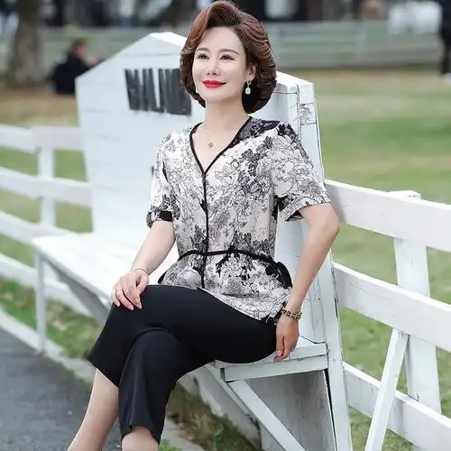 夏天新款妈妈装时尚翻领t恤套装35岁45岁中年女装阔腿裤洋气套装