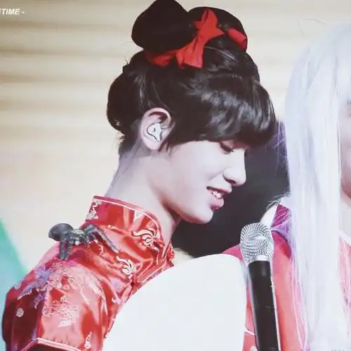 爱豆情头by顺毛小坤