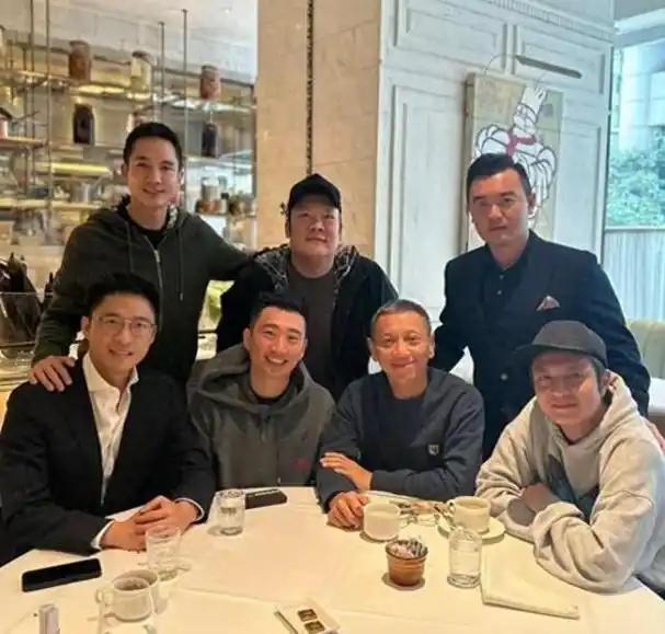 霍启山与豪门公子聚会,有蔡卓妍前男友石恒聪,谢玲玲儿子林孝贤