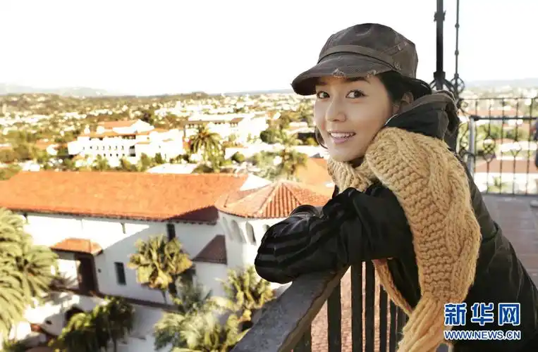 从庆熙大学毕业的美女还有成宥利,《神之晚餐》收视大好,成宥利的演艺