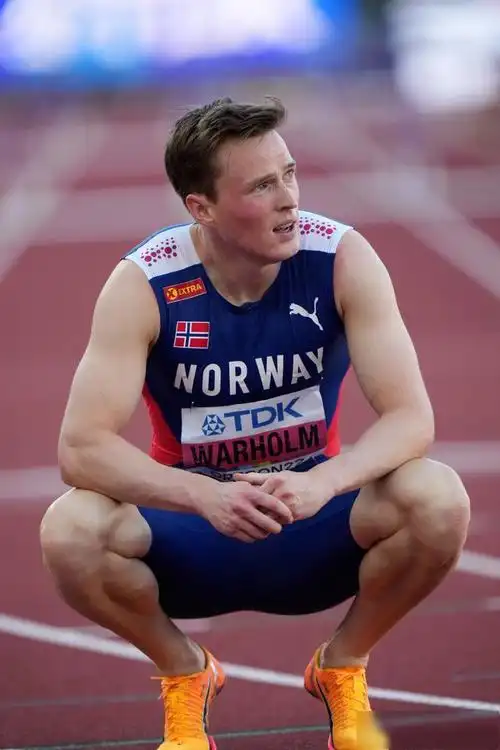 (田径世锦赛)世界纪录保持者沃尔霍姆获男子400米栏第七名