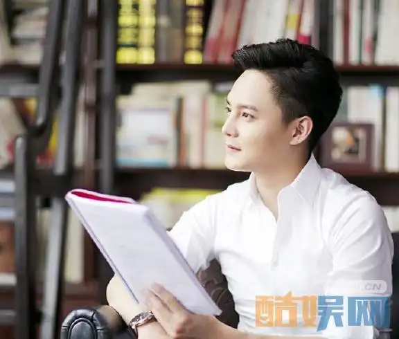 尹正《他来了请闭眼》剧照