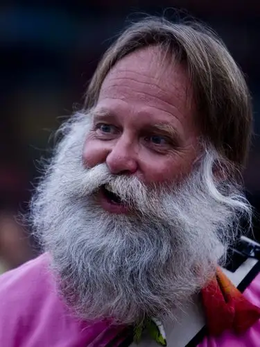 浓密的络腮胡子竟能整出这么好的造型来 6