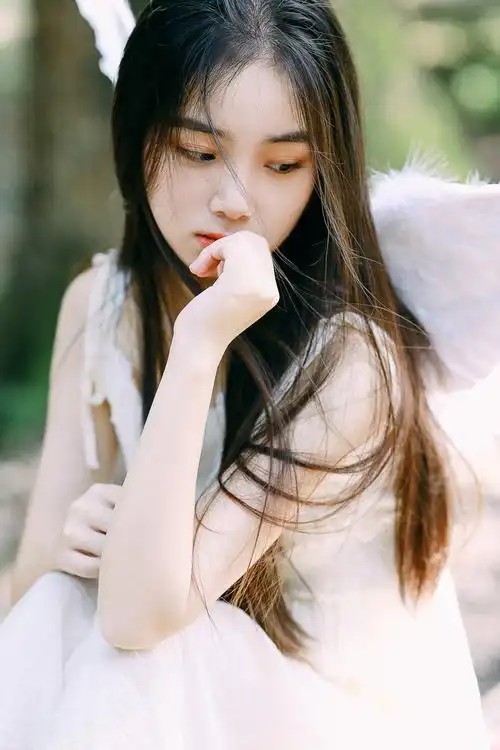 长发公主美女图片