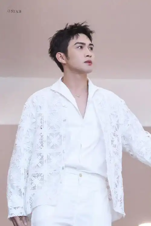 张彬彬广西版白马王子##张彬彬广西逆应援宠粉##张彬彬##火爆现场