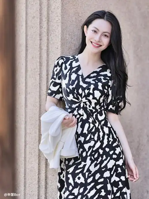 naersiling基础衣橱##气质女总裁