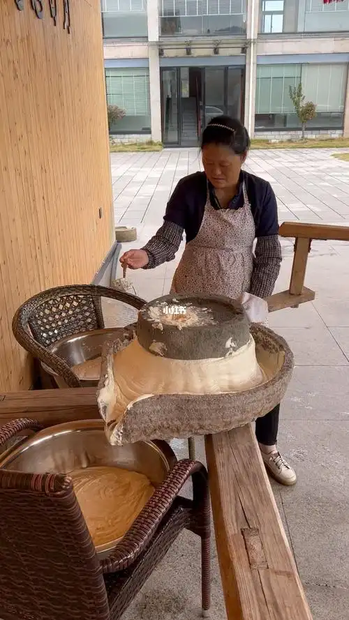 用传统手工磨的豆浆做的豆腐特别好吃