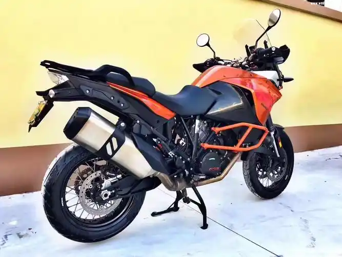 《北京风行车行》15年注册登记大贸ktm1190adv