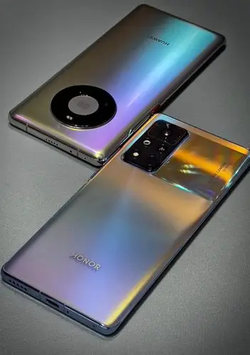 honorv40这是新的智能手机与google移动服务的外观希望如此