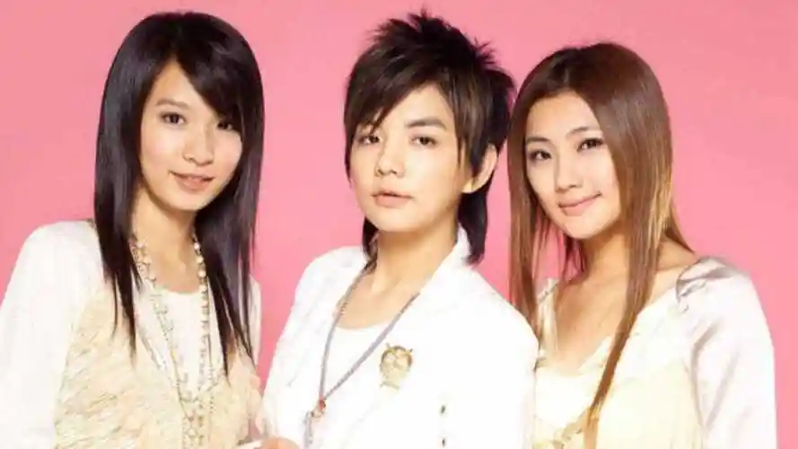 she半糖主义英文版cinderella还是熟悉的旋律