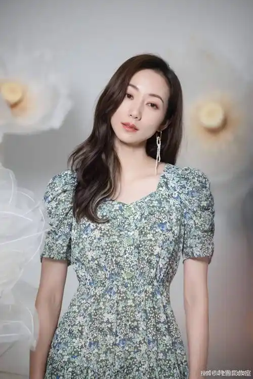 韩雪67看上去有些许憔悴