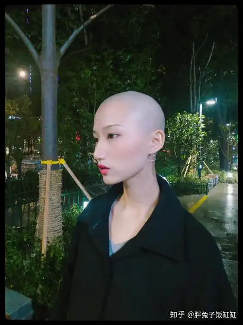 女生剃光头是一种什么样的体验