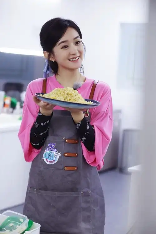 《中餐厅》赵丽颖再遭群嘲?论黑红一姐进化史_手机搜狐网