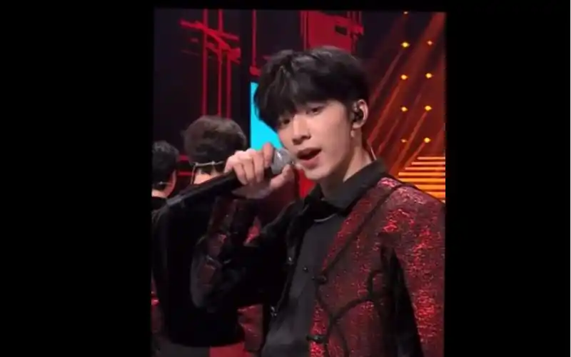 活动作品刘耀文哪吒首秀舞台刘耀文part