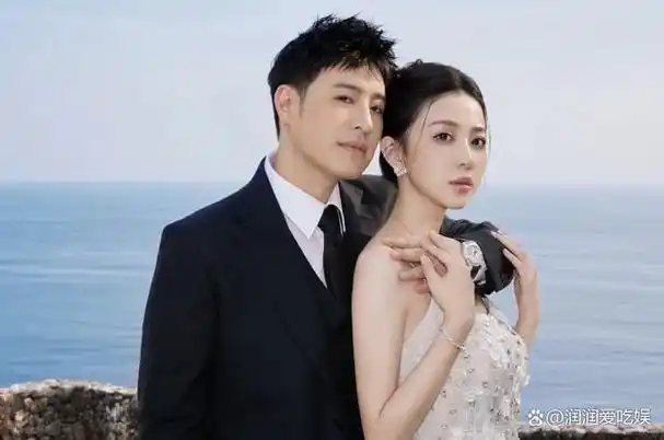 潘玮柏妻子宣云公开多张婚礼现场高清照,四套婚纱尽显"风情"