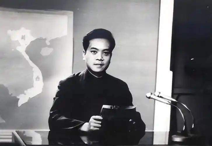 赵忠祥:一生献给事业78岁病逝,遗产却没给妻子,儿子一