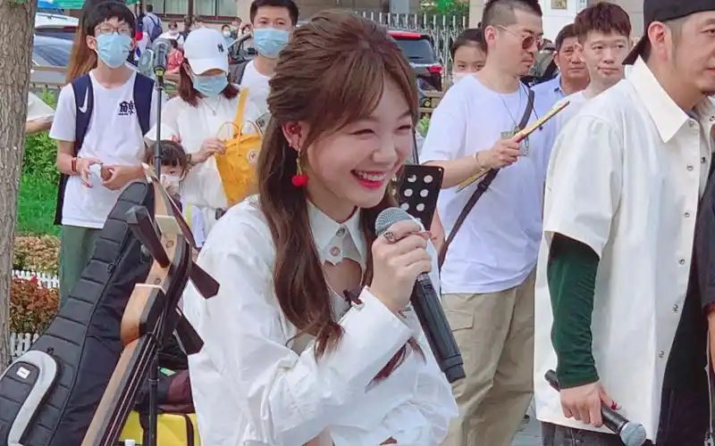 【徐梦洁】《最美中轴线》小彩虹近距离路透