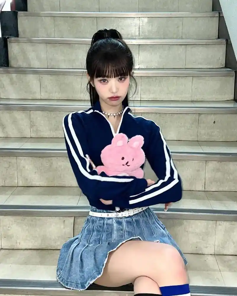 全世界最适合齐刘海高马尾的小女孩出现了#张元英 - 抖音