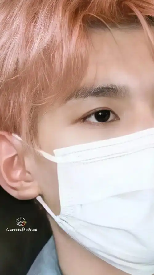 王源新发色好好看啊,染发爱好者过来