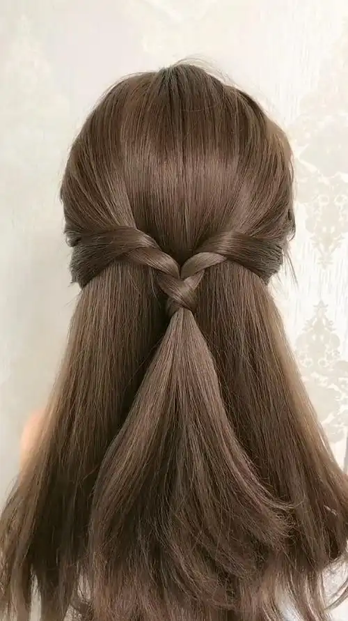 自己也会扎的甜美披肩发型