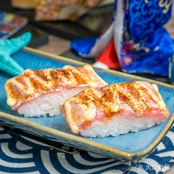 火炙金枪鱼寿司