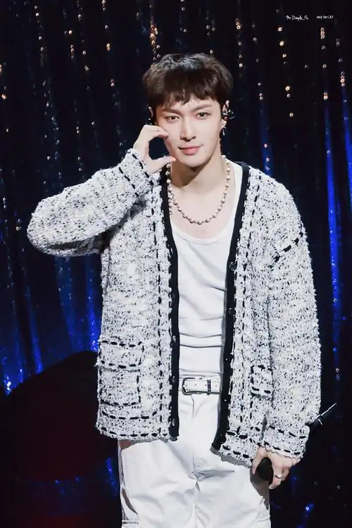 张艺兴东京粉丝见面会